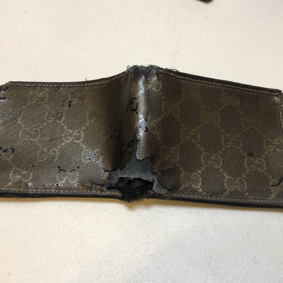 Vintage Gucci Wallet with flaws Make an offer - Picture 7 of 9